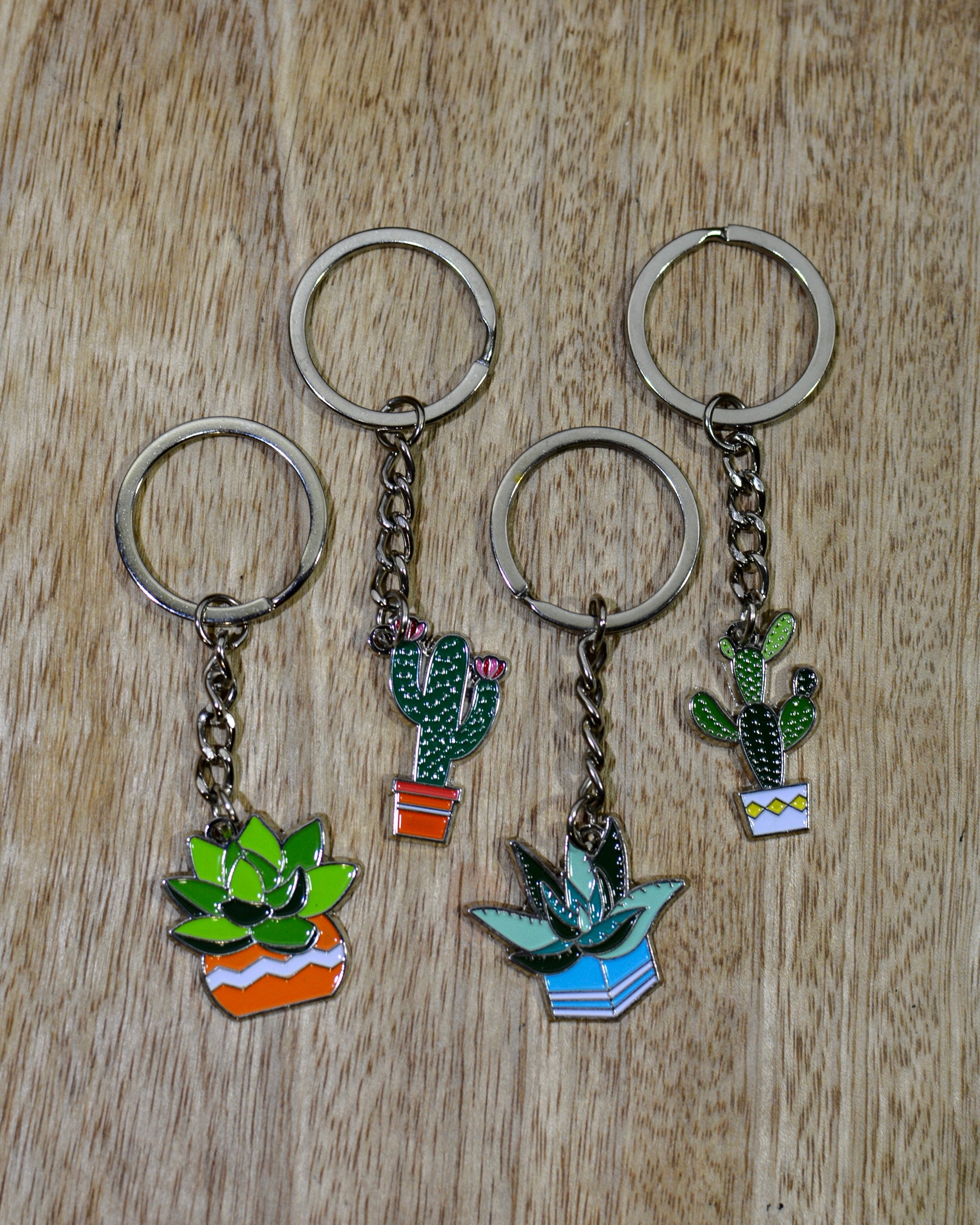 美術品・アンティーク・コレクション cacti cactus jack keychain